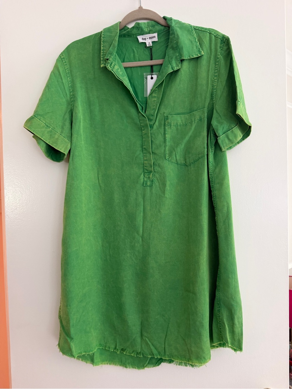 Day + Moon Green Short Sleeve Collared Dress